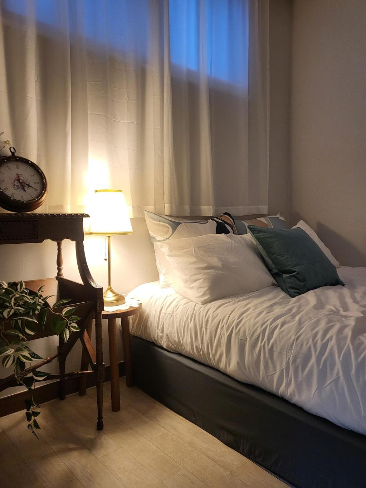 Apartment Ggoggio House Seoul